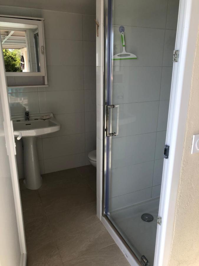 Appartement Les Oreades, studio le marin avec vue mer imprenable à Île du Levant Extérieur photo