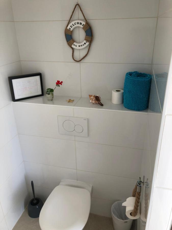 Appartement Les Oreades, studio le marin avec vue mer imprenable à Île du Levant Extérieur photo